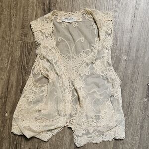 Ultra Pink Cream Lace Top
